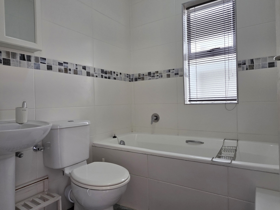 3 Bedroom Property for Sale in Aston Bay Eastern Cape